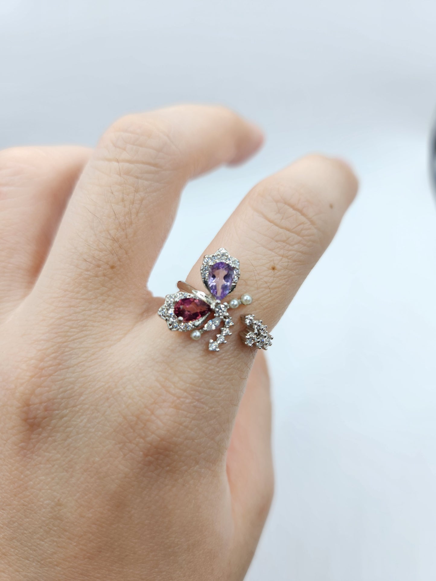 Butterfly Cluster Ring