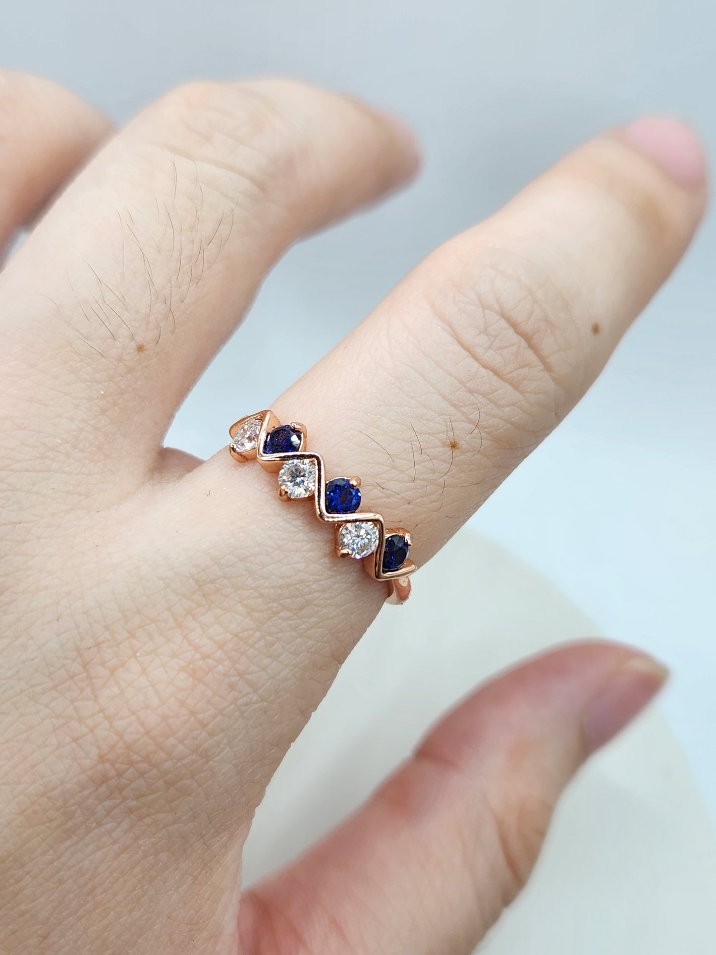 Wavy Stacker Ring- Sapphire