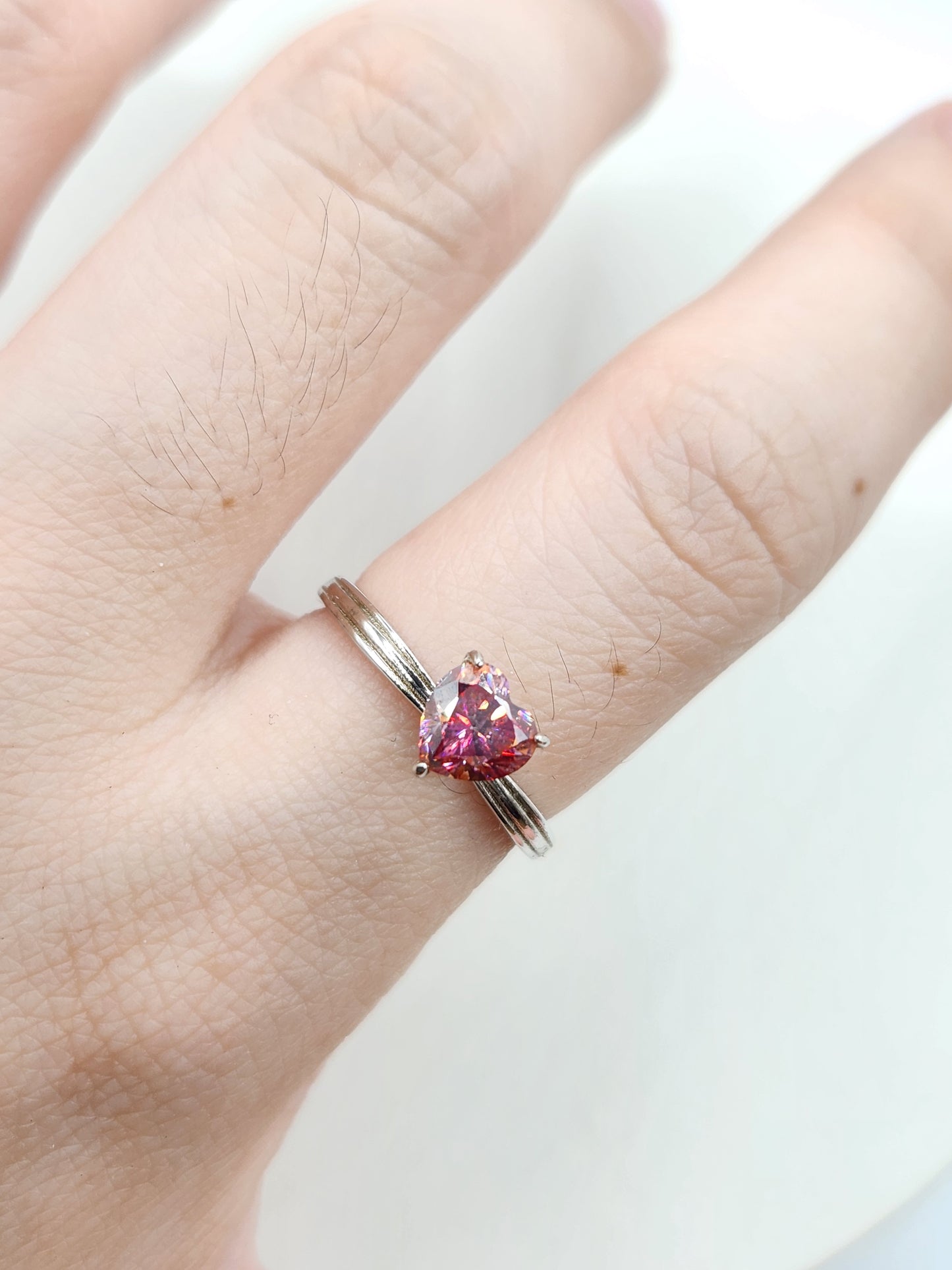 Heart 3 Prong Ring (Moissanite)