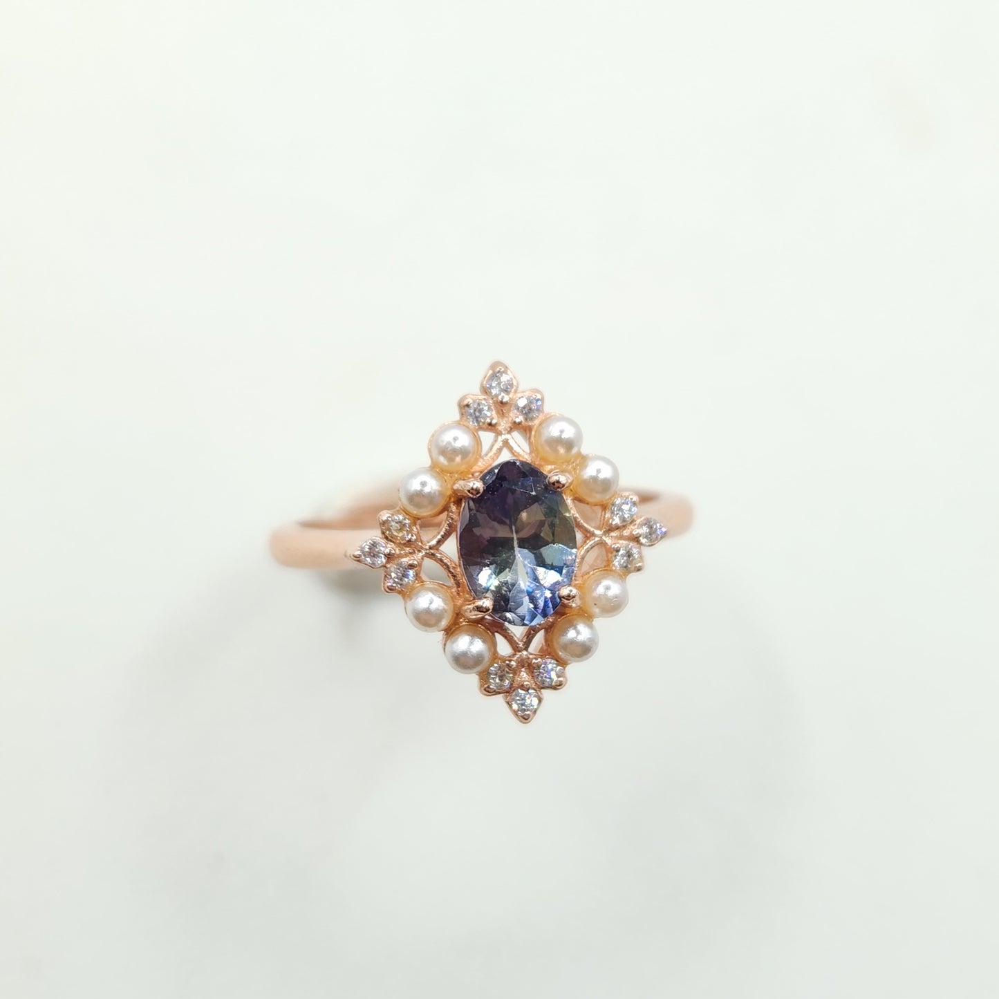 Mermaid Tanzanite Ring: Unheated