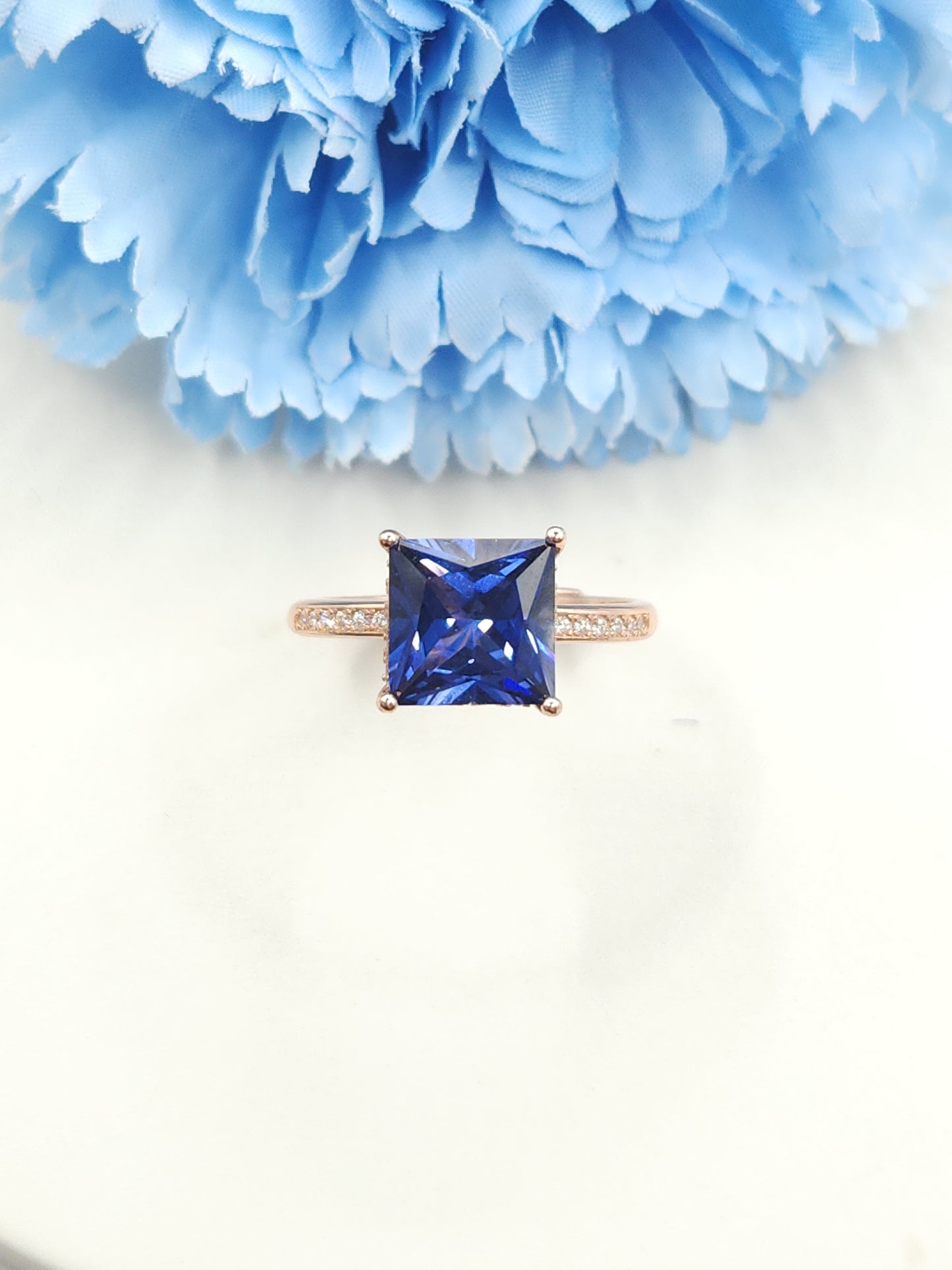 3 carat princess cut labgrown sapphire ring