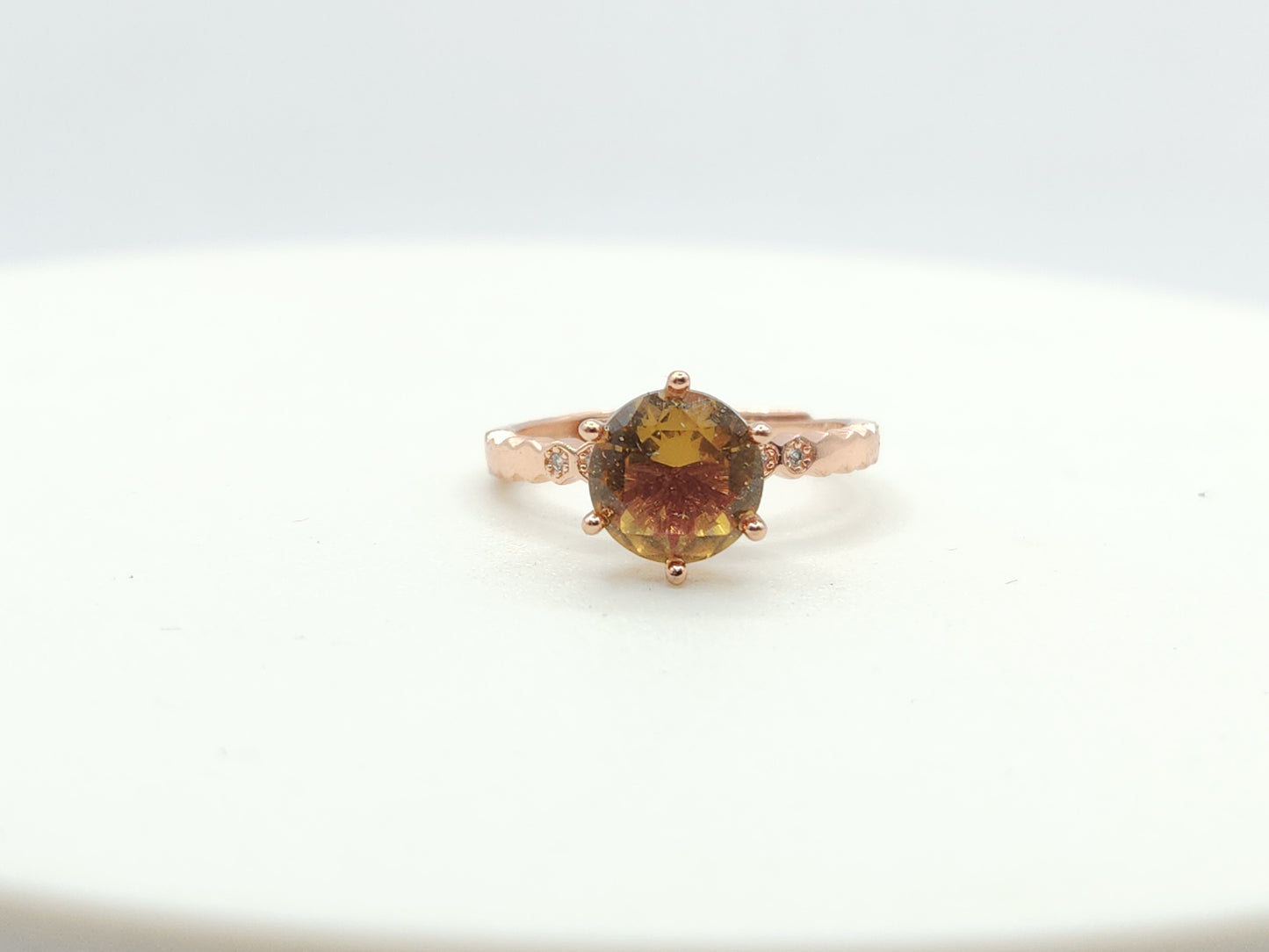Synthetic Zultanite Color Change Ring in S925 Gold Vermeil