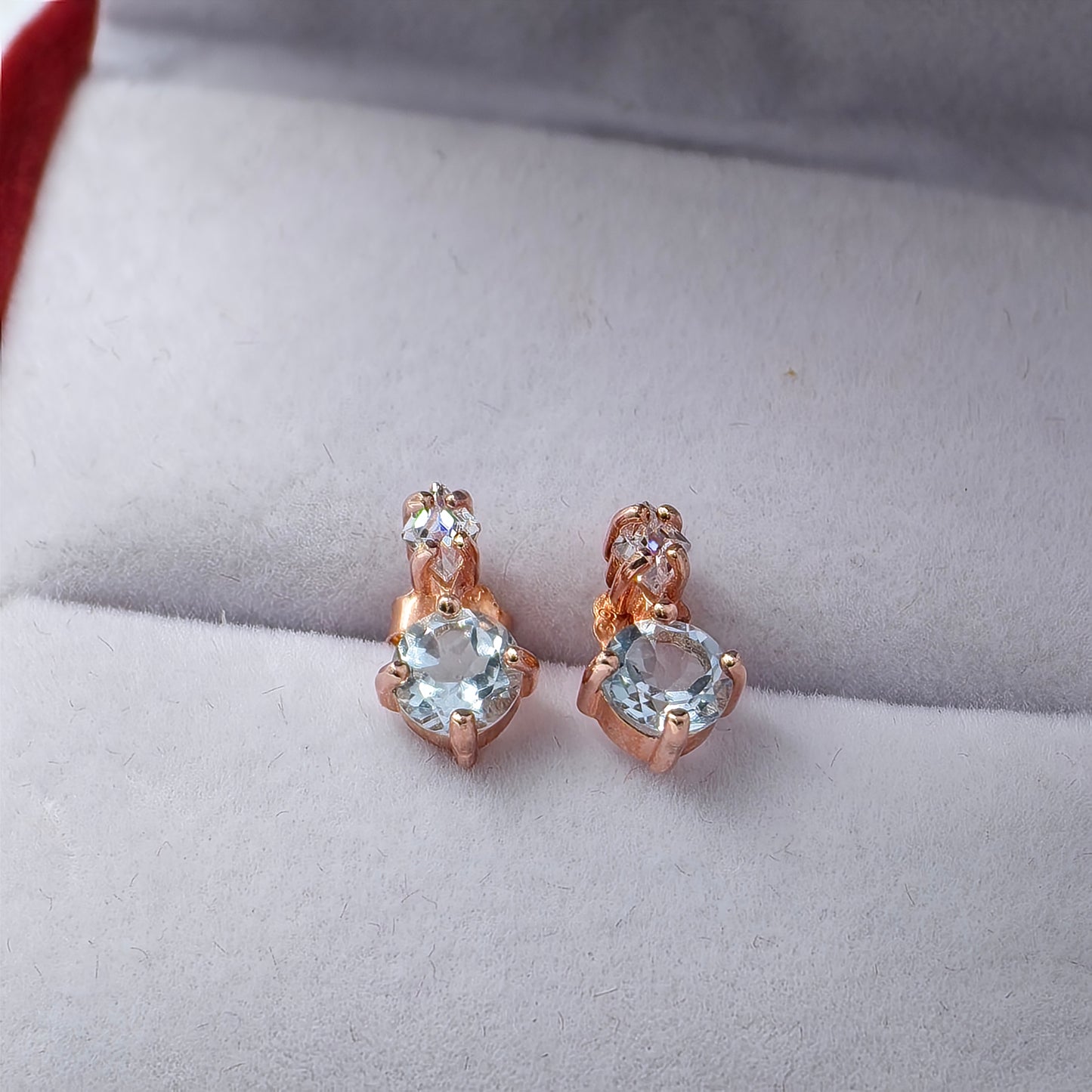 Classic 4 Prong Round Gem Princess Studs