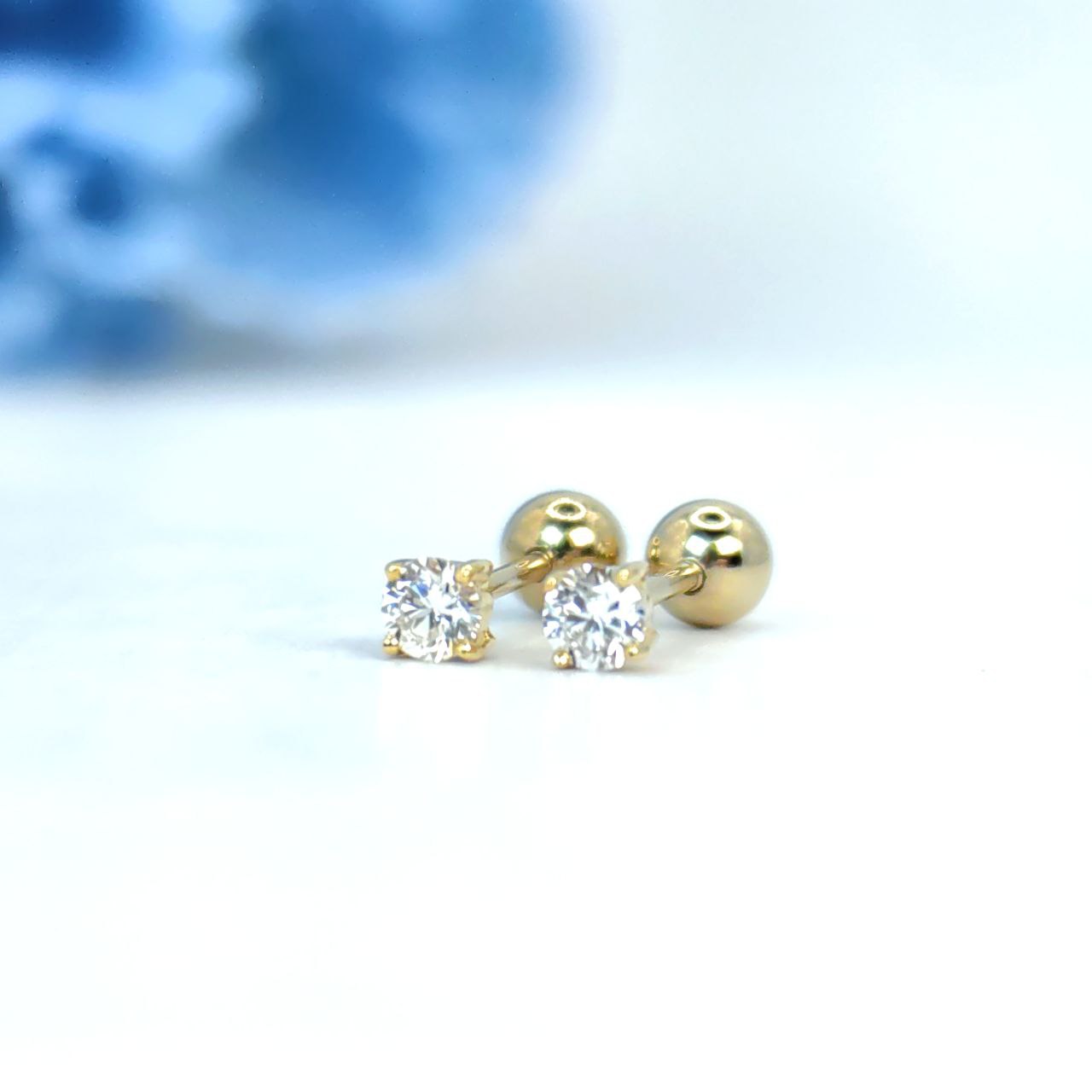 0.3ct Lab Grown Diamond Round Screwback Studs in 18K Solid Yellow Gold