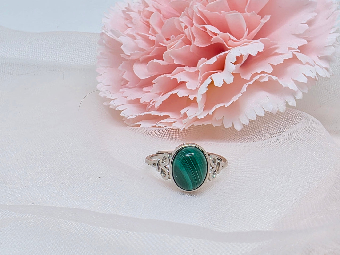 Malachite Oval Ring