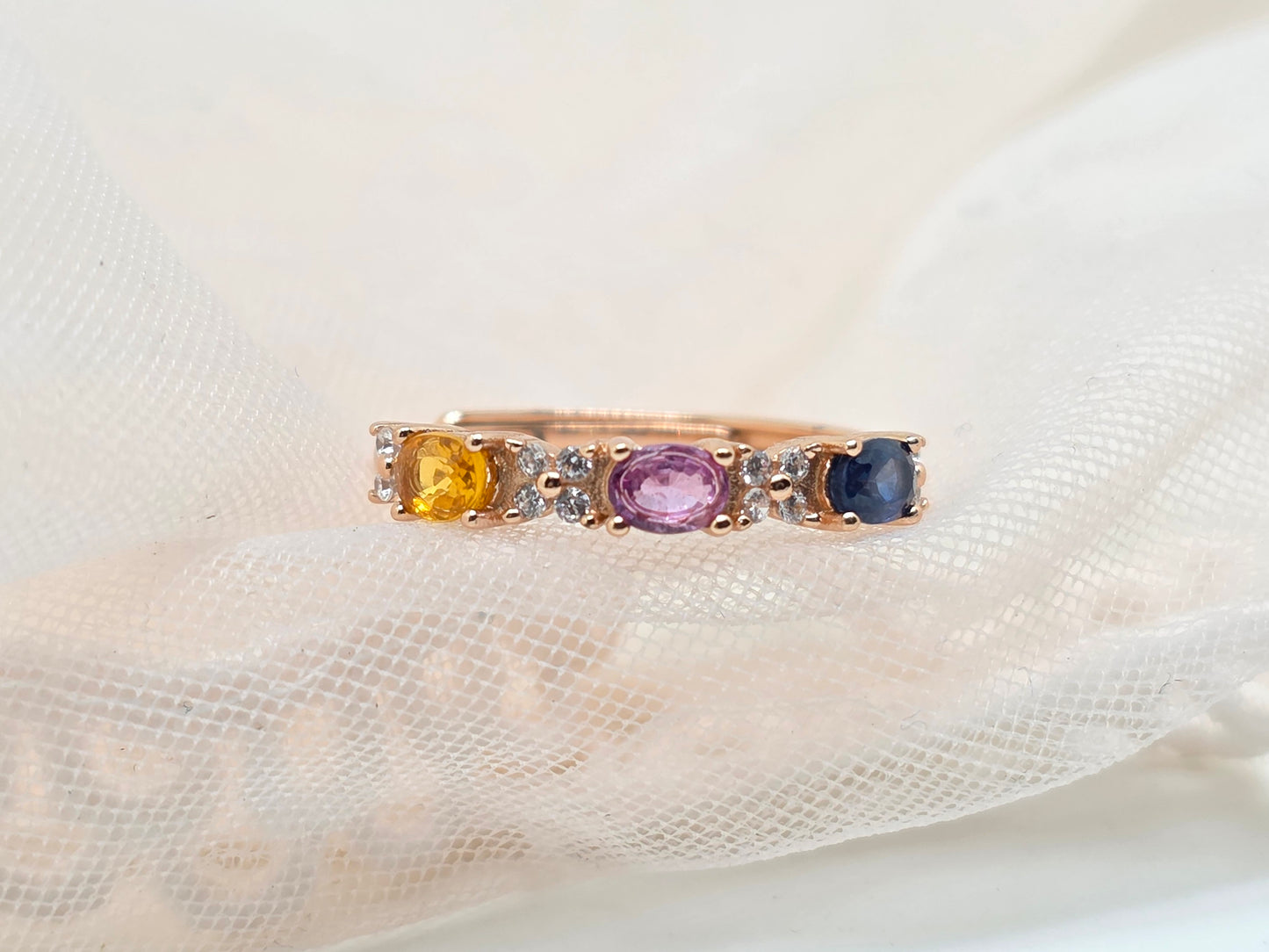 Fancy Sapphire Clover Ring