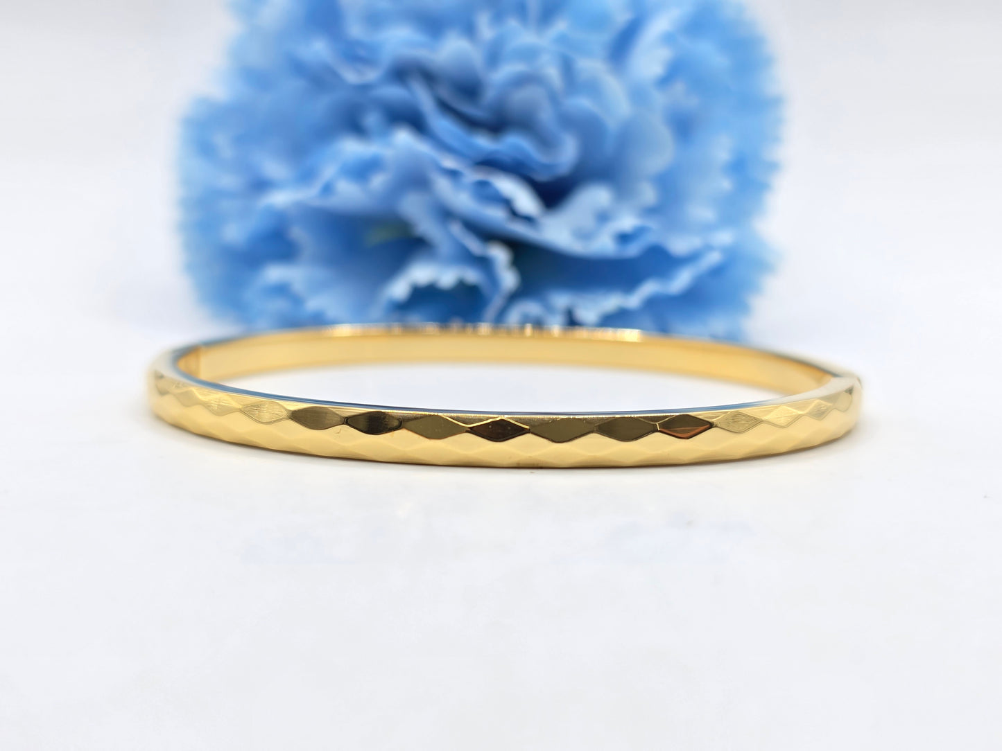 Flash textured Bangle