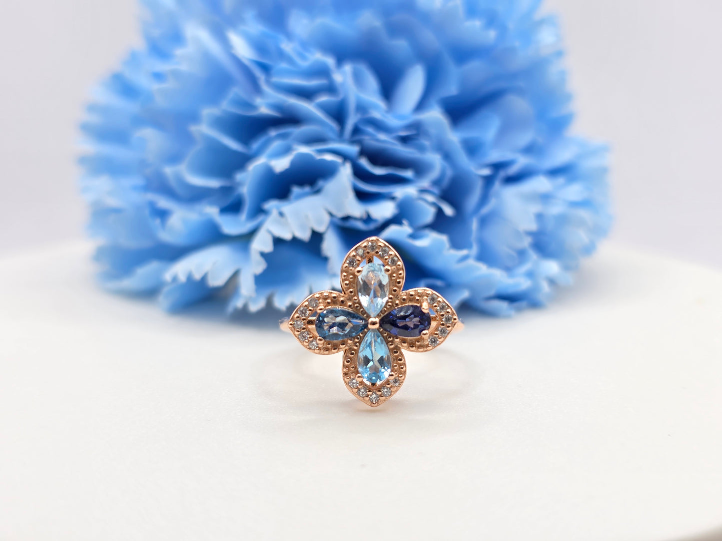 Floral Gemstone Spinning Ring