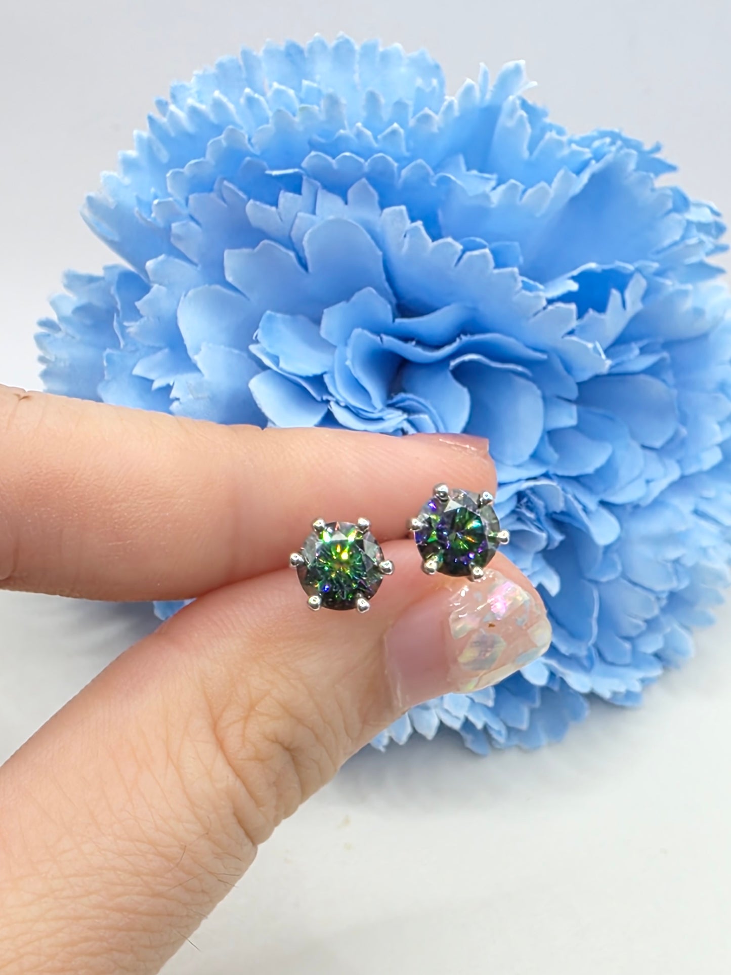 Classic 1 Carat 6 Prong Moissanite Studs