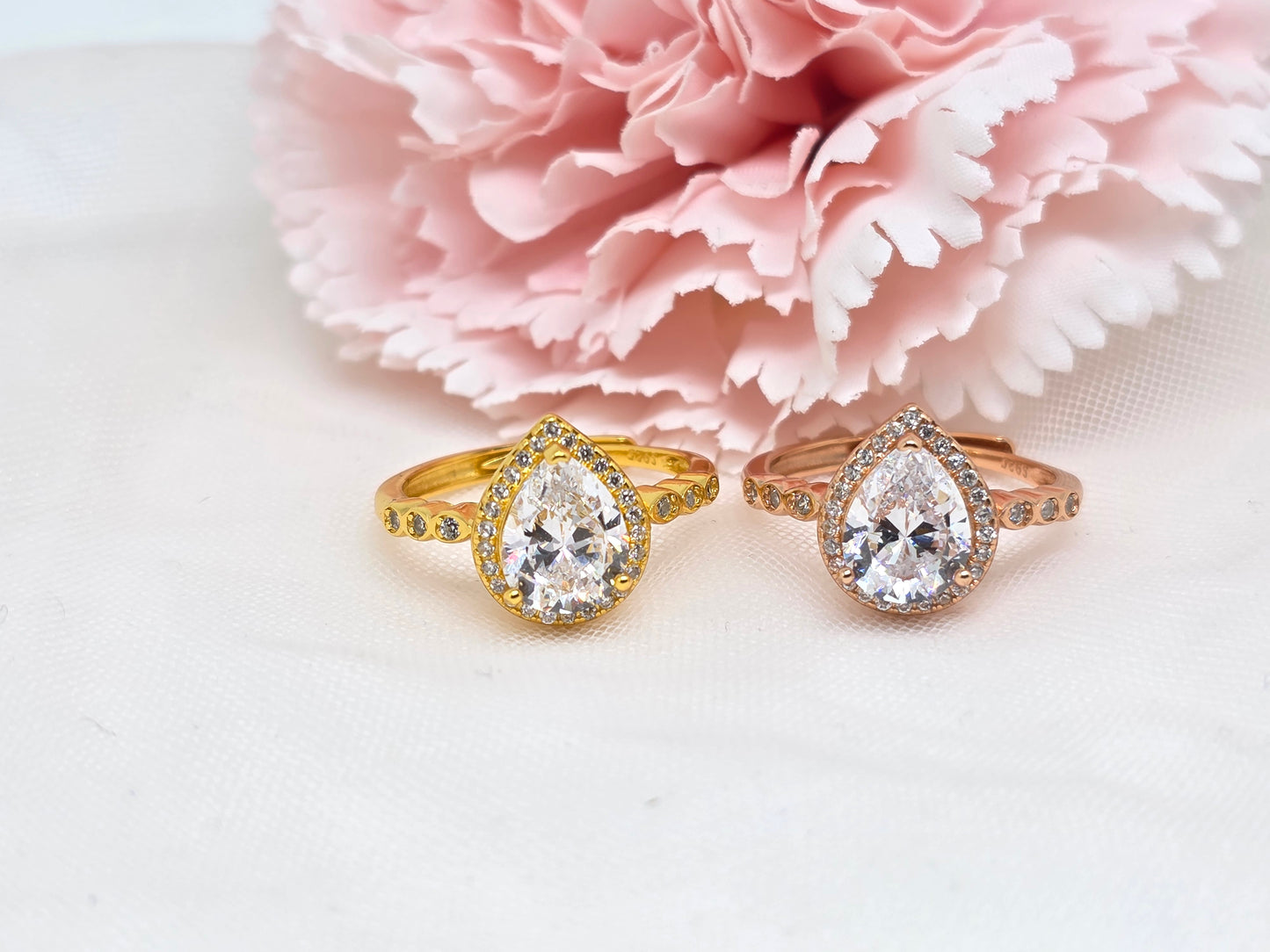 2 Carat teardrop diamond Simulant