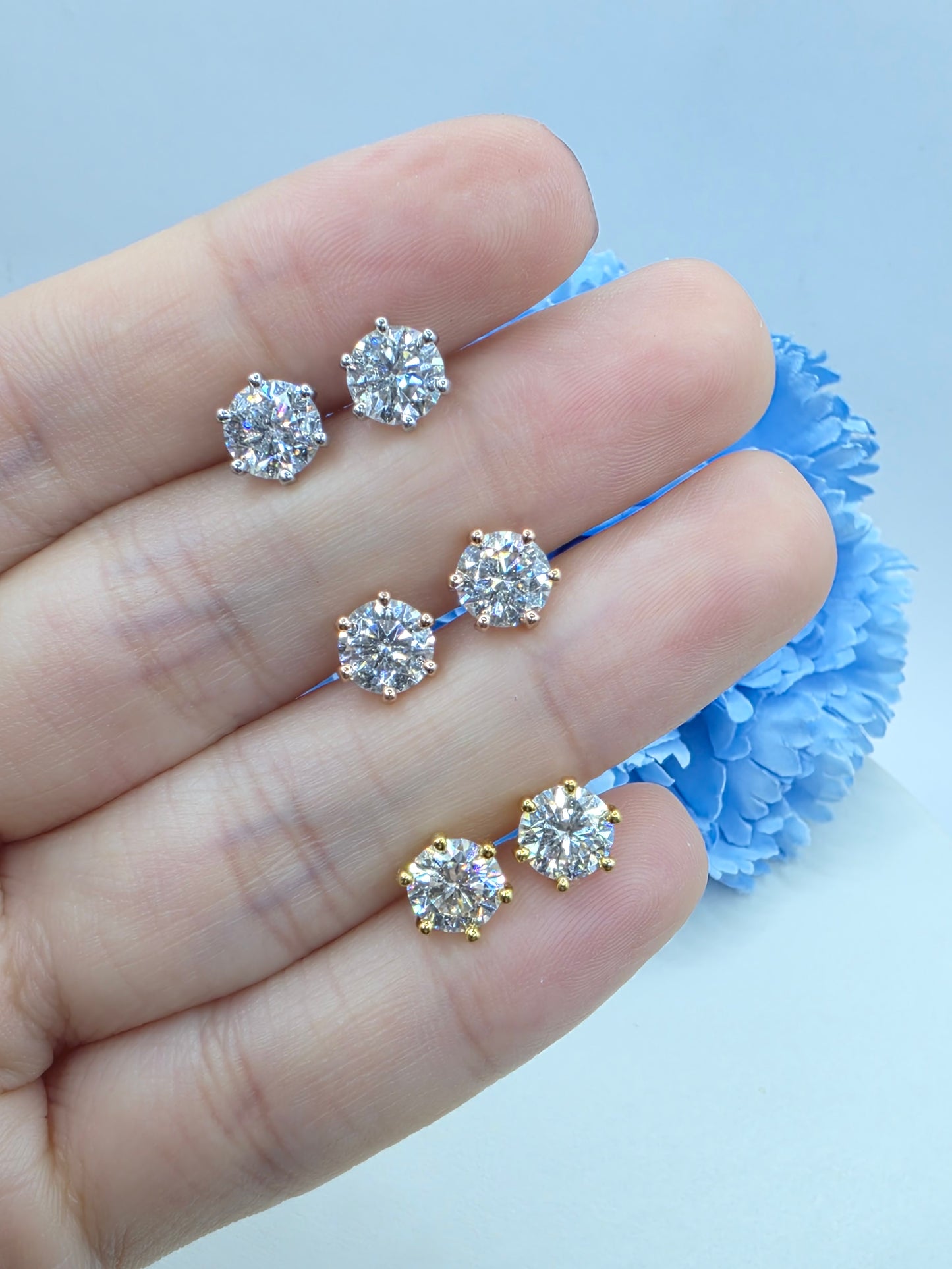 Classic 1 Carat 6 Prong Moissanite Studs