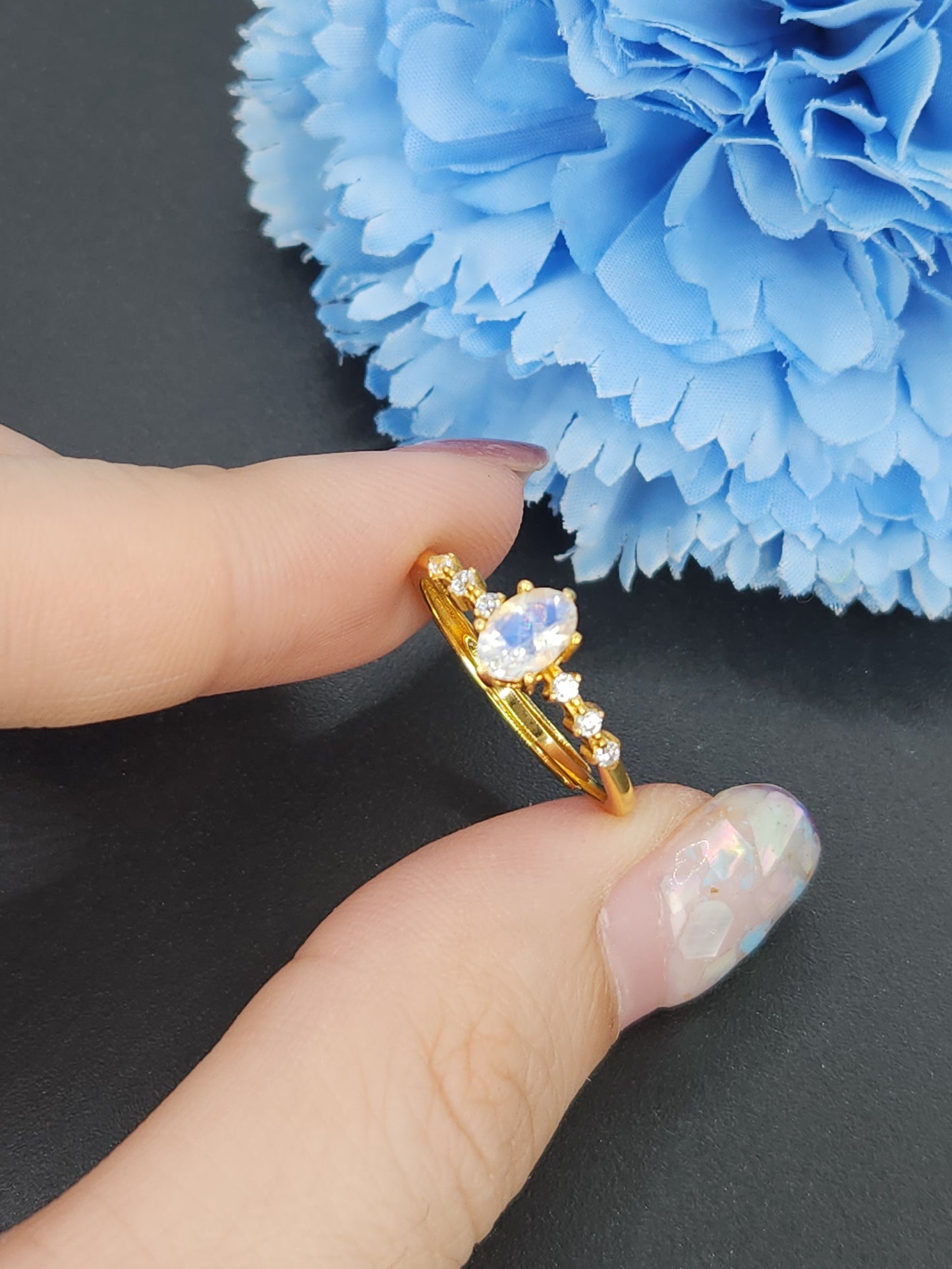 Moonstone Ring Yellow Gold