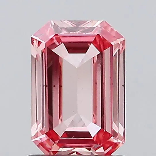 1.00ct Emerald Lab Grown Diamond (Colour Fancy Vivid Pink, Clarity VS2, IGI Certified)