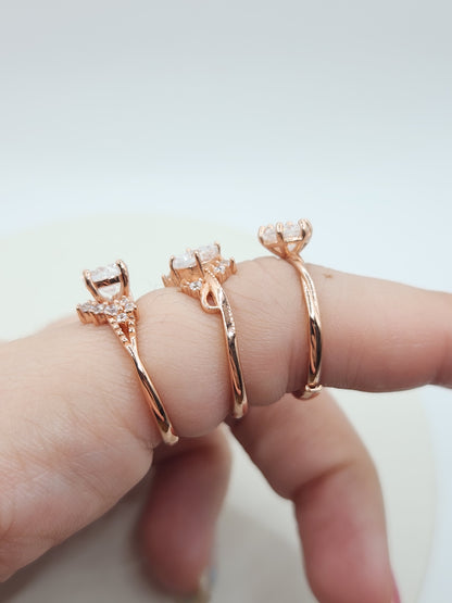 Diamond Simulant Unique Cut Ring