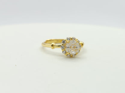 Diamond Simulant Unique Cut Ring