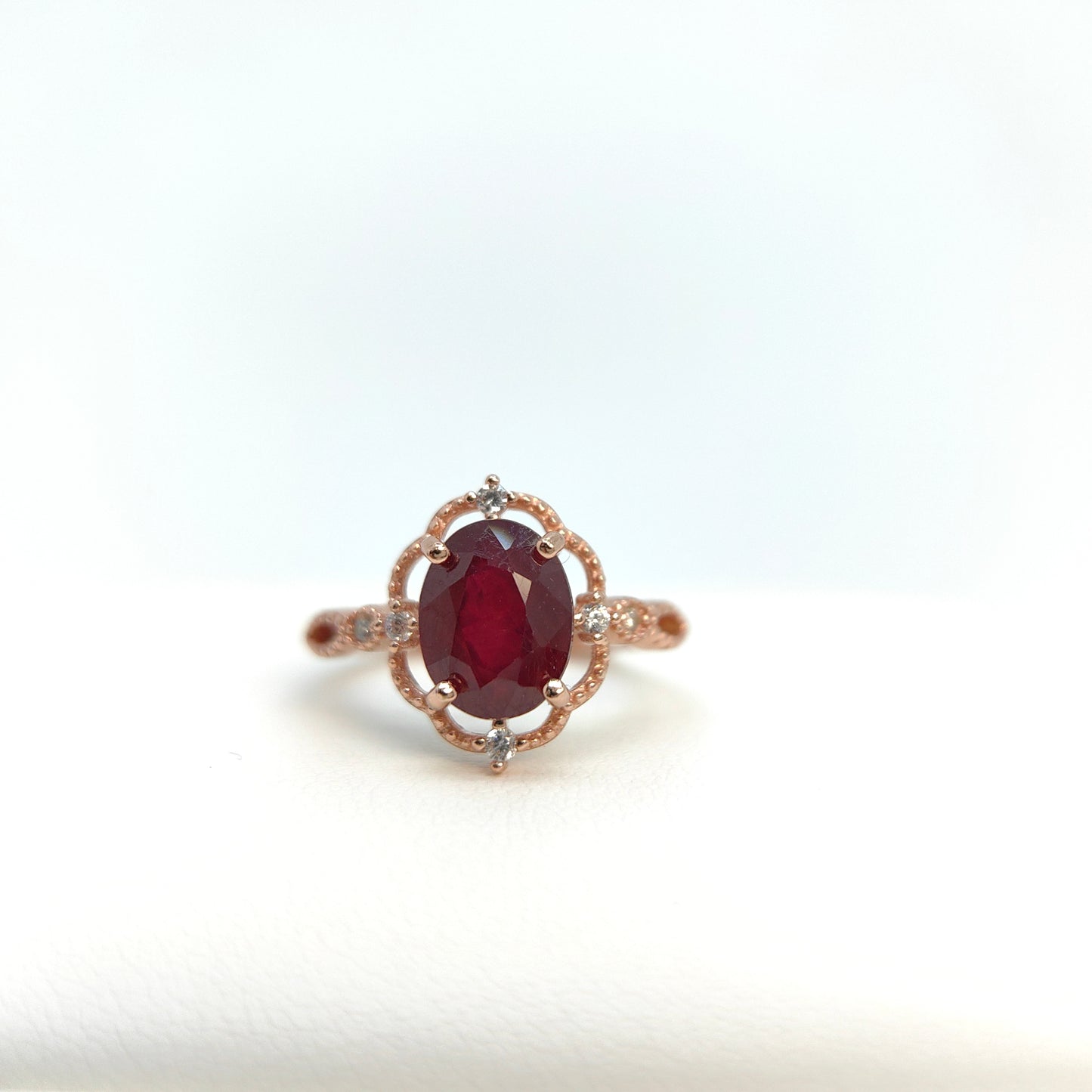Red Ruby Oval Statement Ring in S925 Gold Vermeil