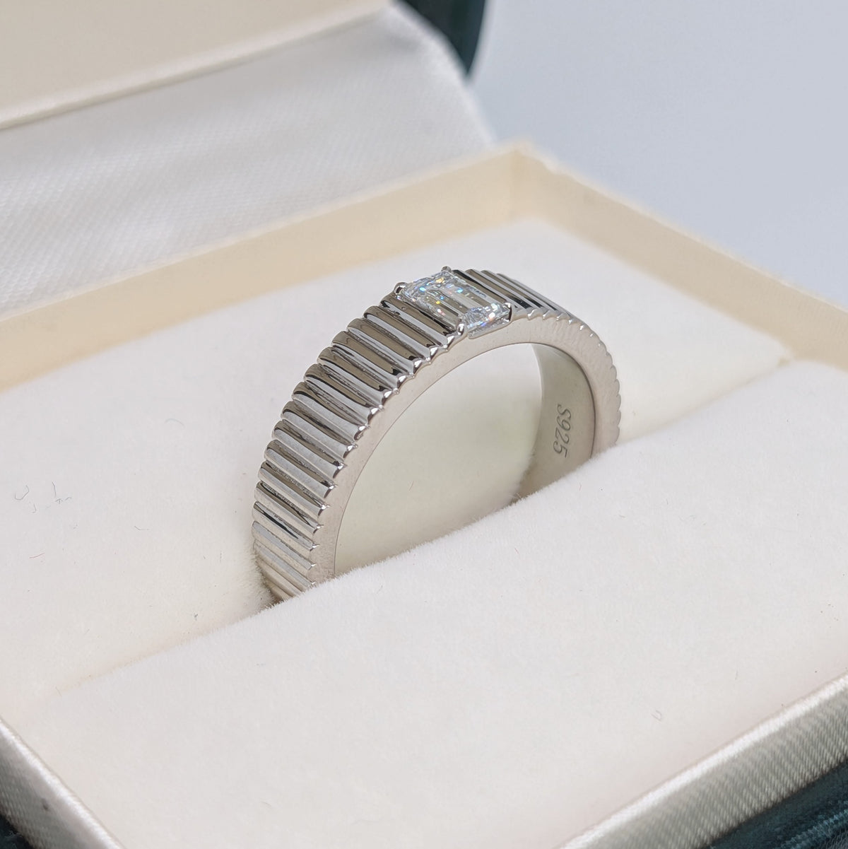 Fluted Emerald Cut Lab Diamond Ring Band in S925 Sterling Silver - Rolly