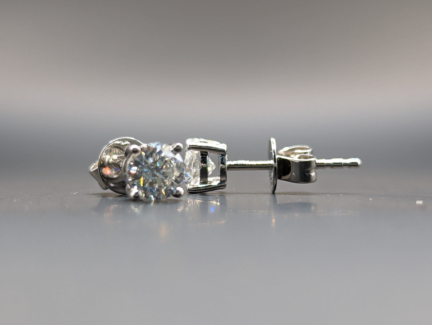 4mm (0.25ct) Lab Grown Diamond Simple 4 Prong 14K White Gold Ear Studs