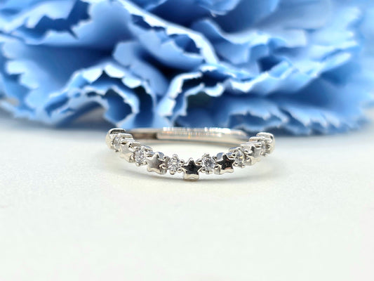 Start curved Stacker Ring