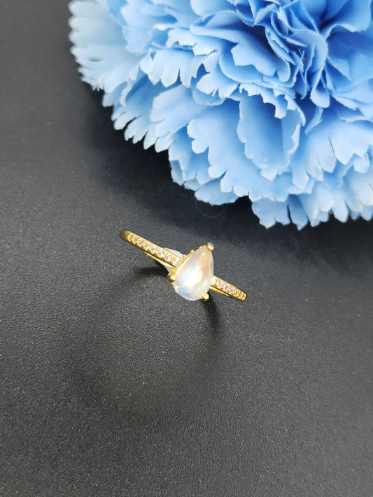 Moonstone Teardrop Ring- Yellow Gold