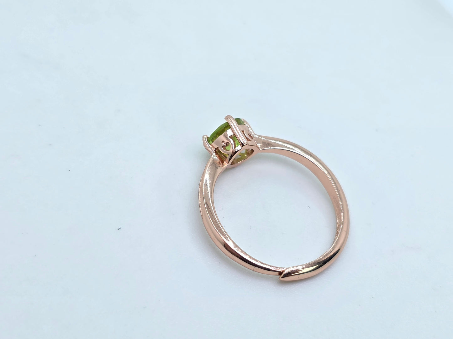 Natural Round 1 Carat Peridot S925 Demi Fine Ring