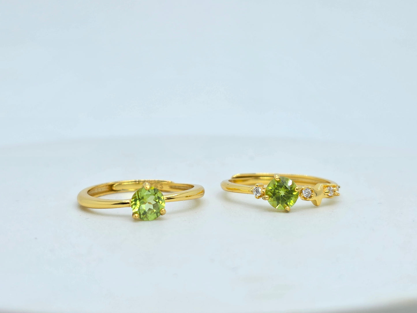 Natural Round 0.5 Carat Peridot Yellow Gold S925 Demi Fine Ring